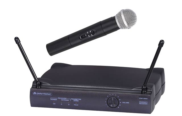 Omnitronic VHF-250 - Bezdrtov mikrofon pro profi pouit za pkn kulatou :) cenu.